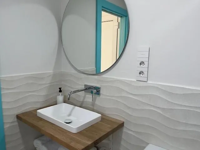 Catamaran Azul Суансес