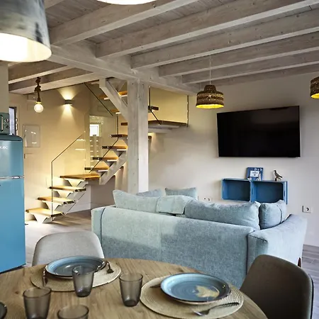 Catamaran Azul 苏安塞斯