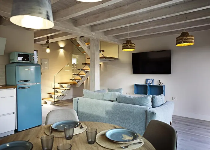 Catamaran Azul 苏安塞斯